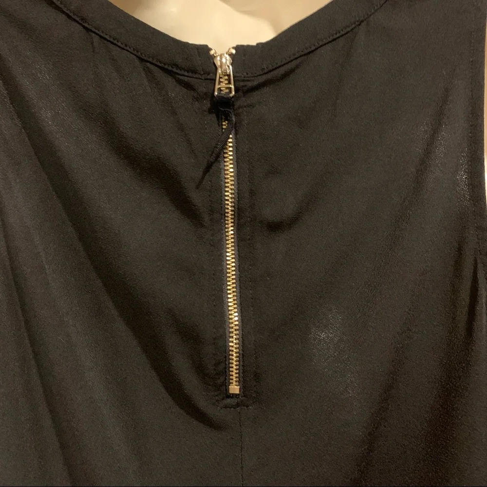 Noir | Black Top with Mesh V Neck Detail | Size XS - Picture 5 of 5